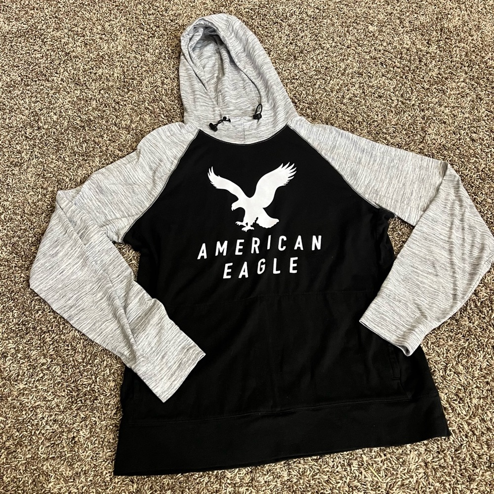 American Eagle Hoody - size M